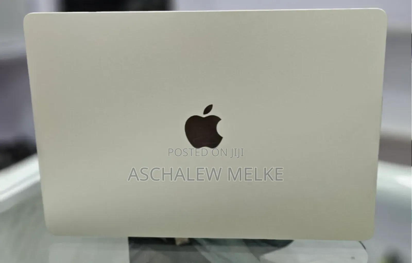 New Laptop Apple MacBook Air 2024 M3 15-Inch 8GB Apple M3 SSD 256GB