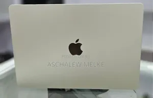 Photo - New Laptop Apple MacBook Air 2024 M3 15-Inch 8GB Apple M3 SSD 256GB