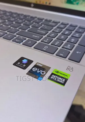 Photo - New Laptop HP Pavilion 15 16GB Intel Core I5 SSD 1T