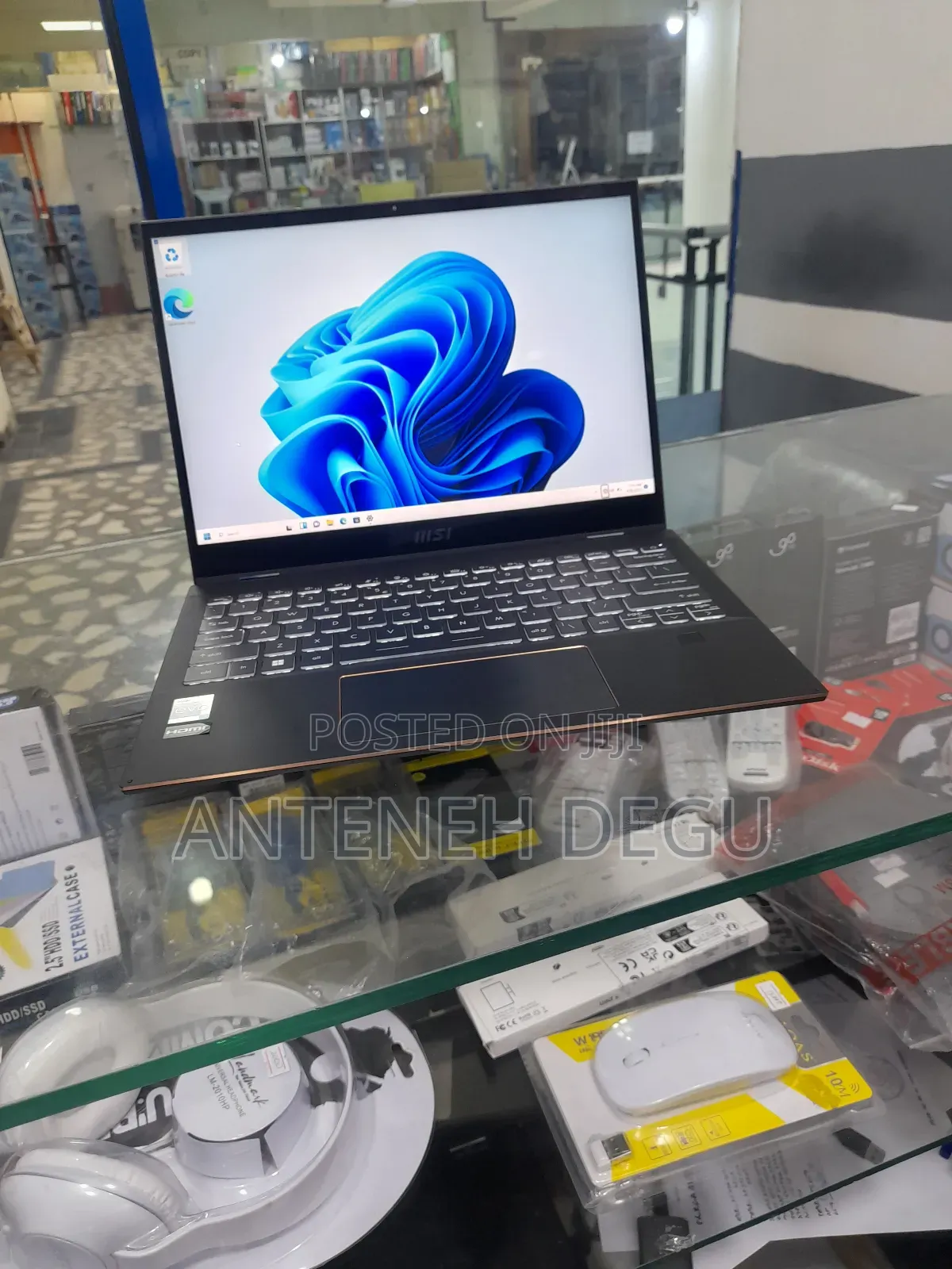 New Laptop MSI 32GB Intel Core I7 SSD 1T