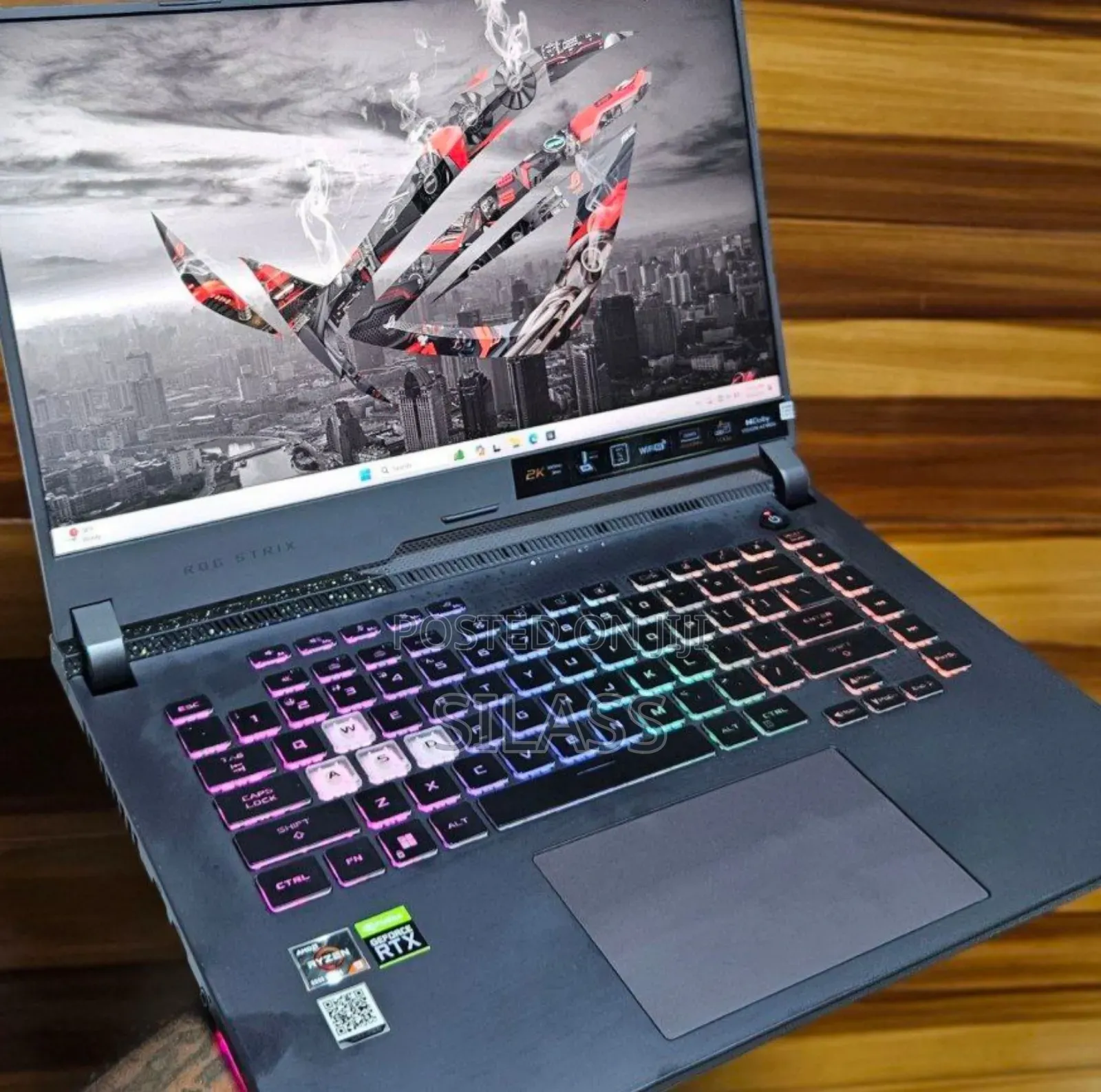 New Laptop Asus ROG Strix G15 16GB AMD Ryzen 9 SSD 512GB