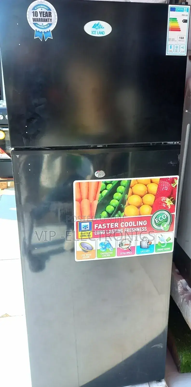 Iceland Refrigerator 325