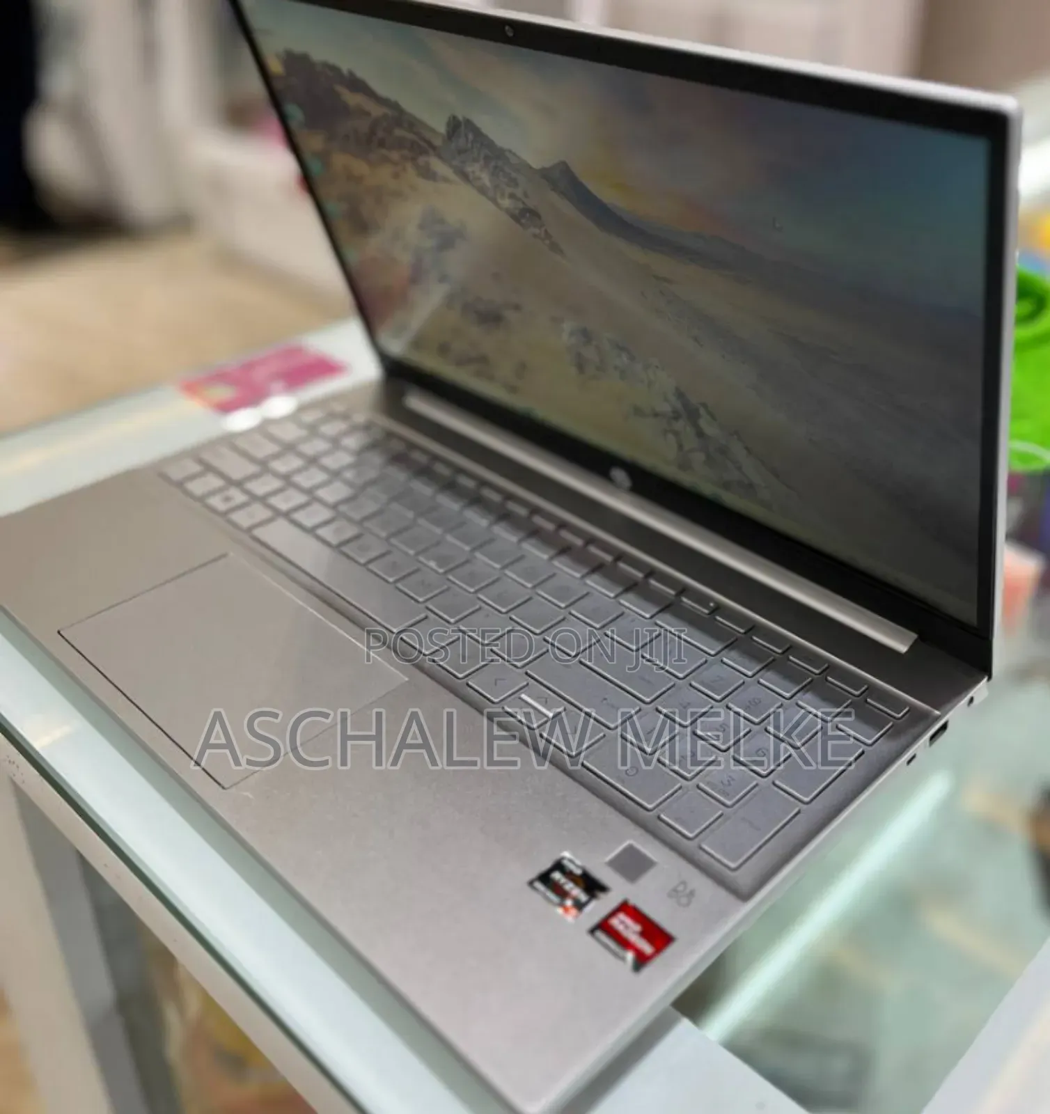 New Laptop HP Pavilion 15 8GB AMD Ryzen 5 SSD 512GB