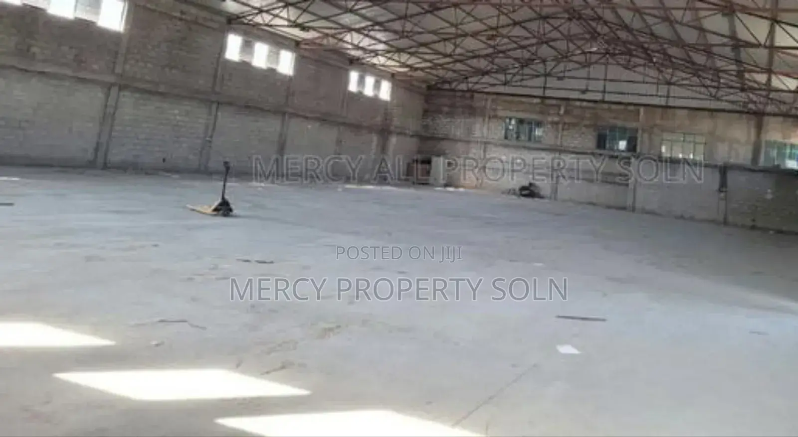 Warehouse for Sale Kaliti Aa የሚሸጥ መጋዘን አአ
