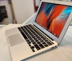 Photo - New Laptop Apple MacBook Air 2011 4GB Intel Core I5 SSD 128GB