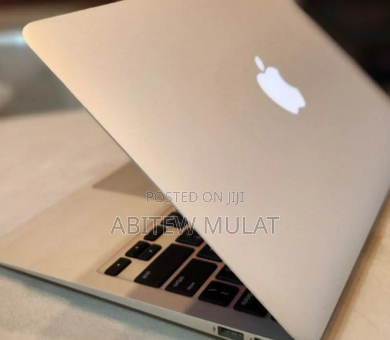 New Laptop Apple MacBook Air 2011 4GB Intel Core I5 SSD 128GB