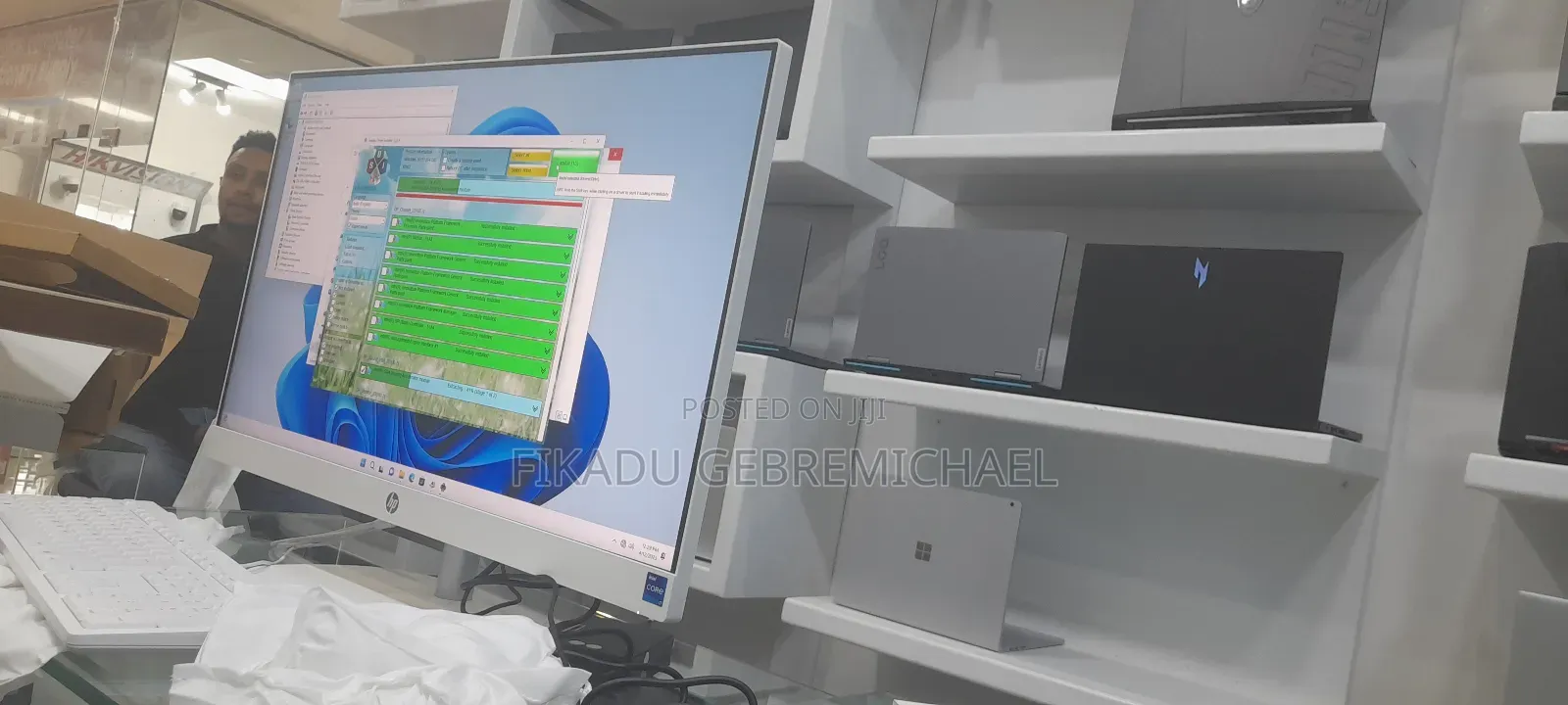 New HP ProOne 240 G10 All-in-One 8GB Intel Core I7 SSD 512GB