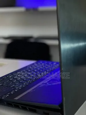 New Laptop Asus VivoBook 15 X505BA 32GB Intel Core I9 SSD 1T