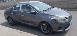 Toyota Yaris 2014 Gray