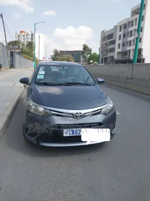Toyota Yaris 2014 Gray