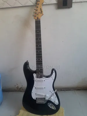 Photo - Fender Square Star Lide Guitar