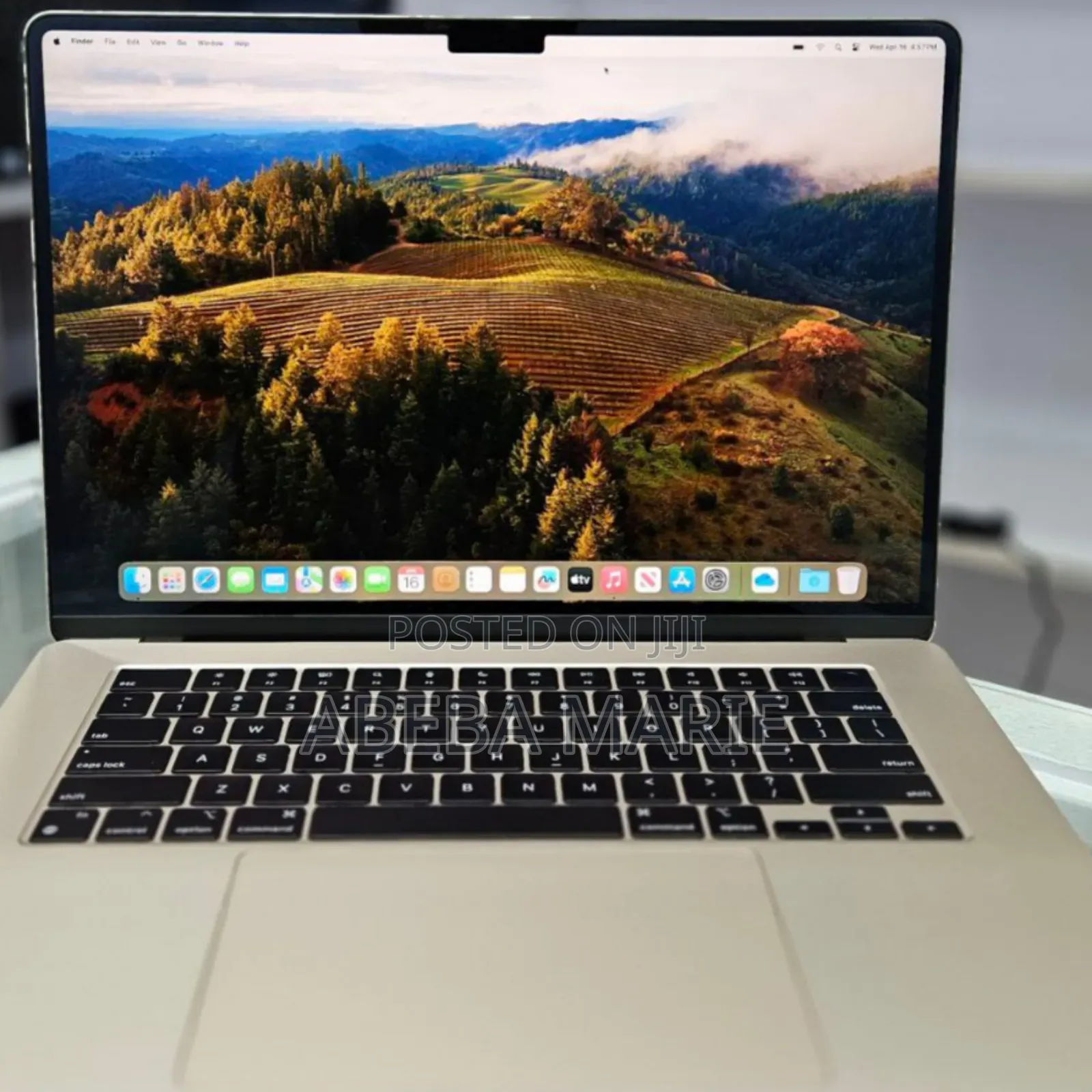 New Laptop Apple MacBook Air 2024 M3 15-Inch 8GB Apple M3 SSD 256GB