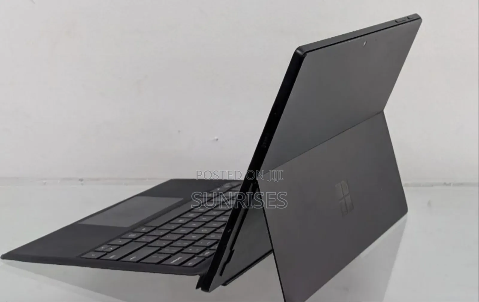 New Laptop Microsoft Surface Pro 7 16GB Intel Core I7 SSD 256GB