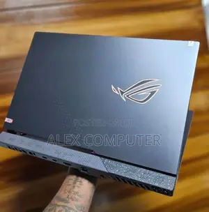 New Laptop Asus ROG Strix G15 16GB AMD Ryzen 9 SSD 512GB