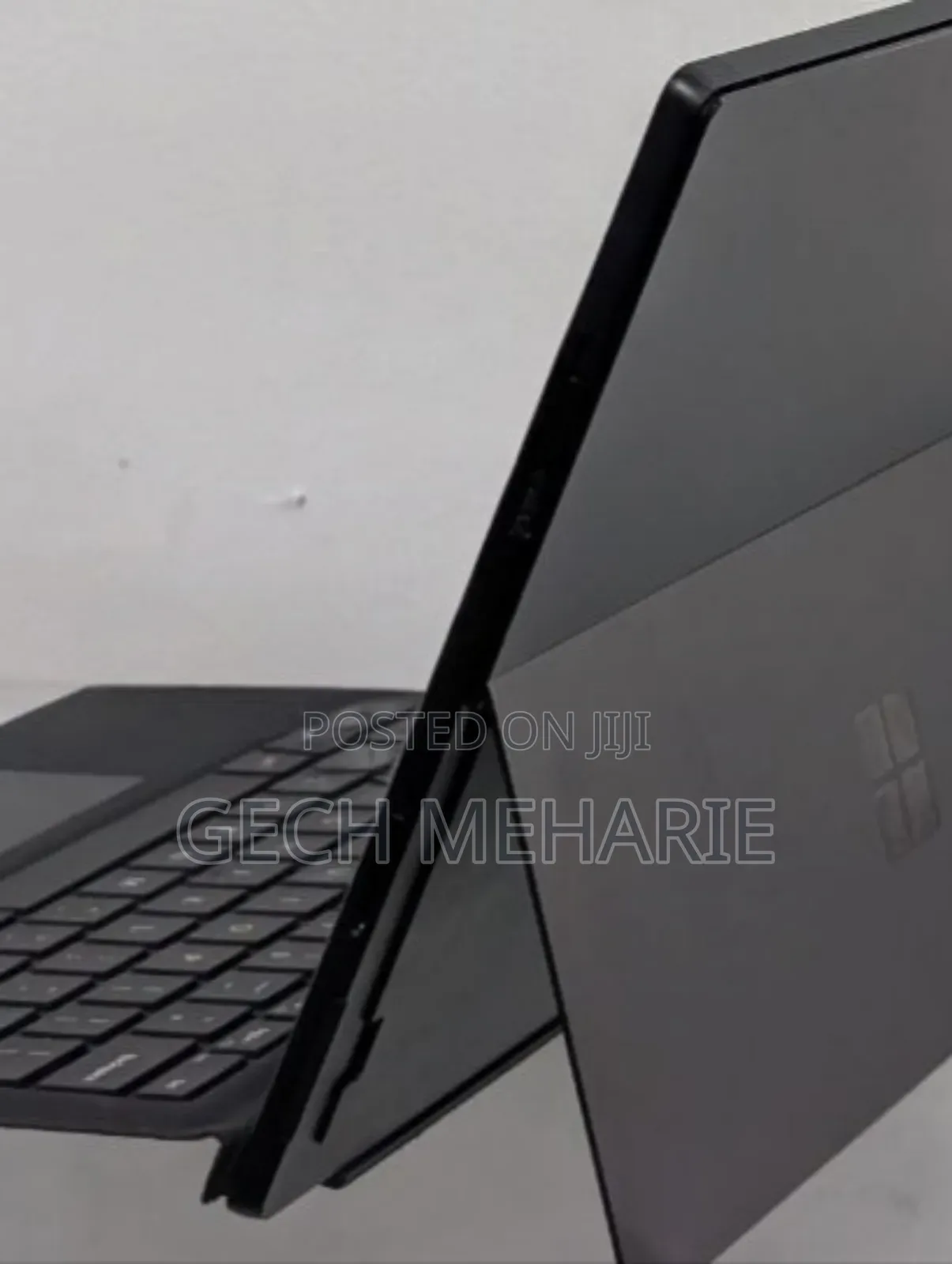 New Laptop Microsoft Surface Pro 7 16GB Intel Core I7 SSD 256GB