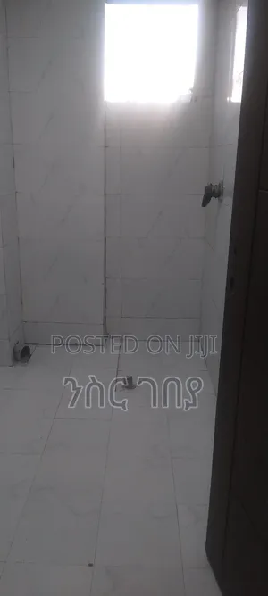 Furnished 2bdrm Condo in Ayat Mekedonia, Yeka for rent