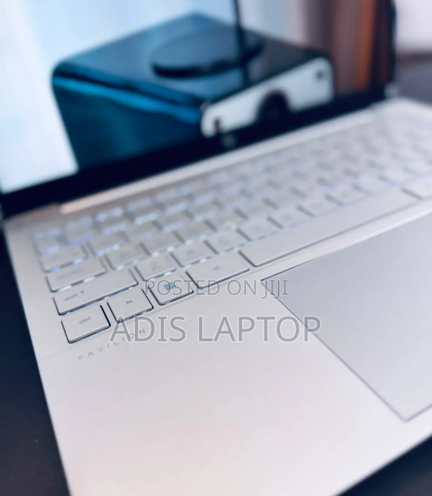 New Laptop HP Pavilion 10 16GB Intel Core I5 SSD 1T