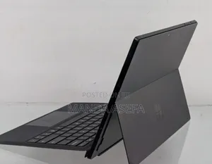New Laptop Microsoft Surface Pro 7 16GB Intel Core I7 SSD 256GB