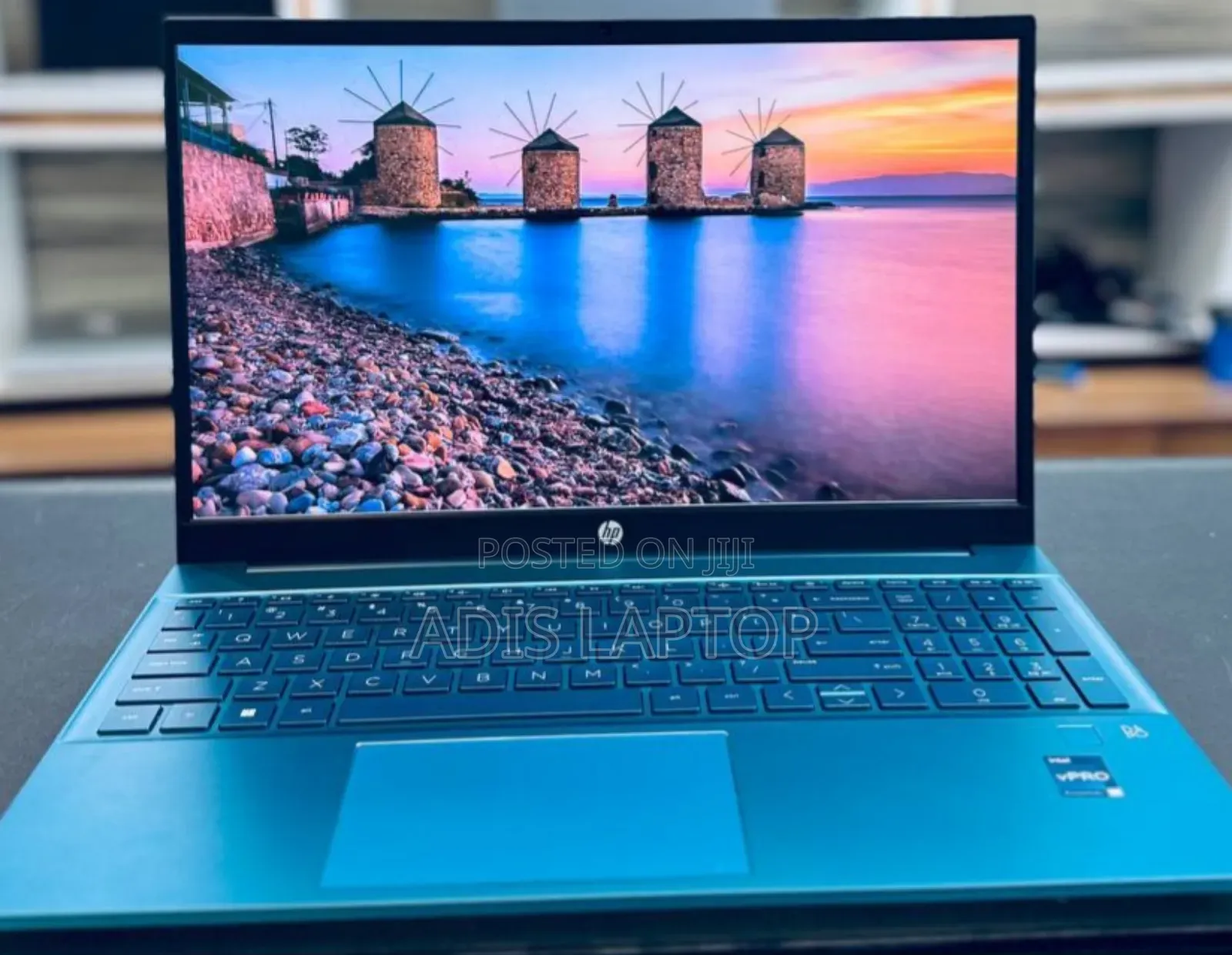 New Laptop HP Pavilion 17 16GB Intel Core I7 SSD 1T