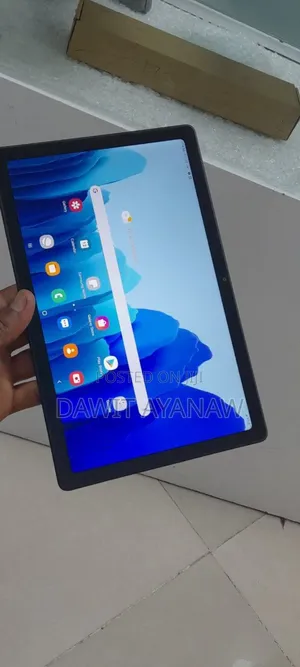 Photo - New Samsung Galaxy Tab A 7.0 64 GB Silver