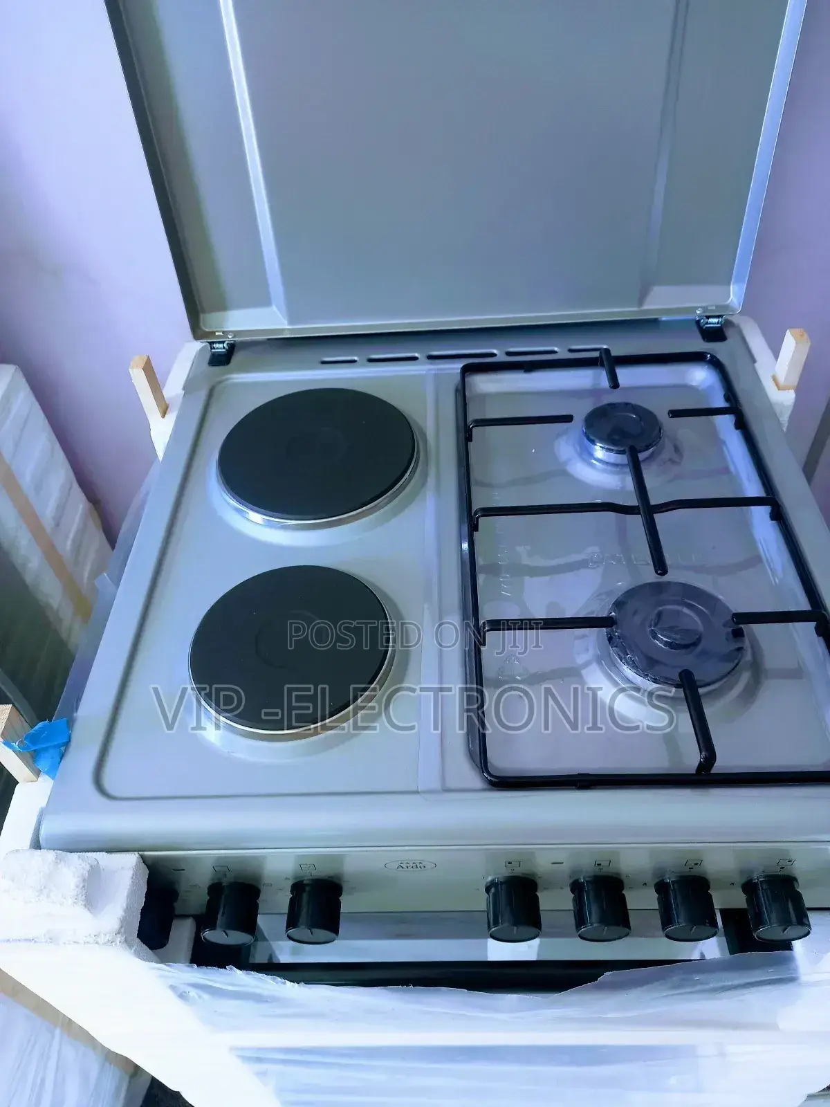 Ardo Oven 60cm by 60cm Freestanding Oven