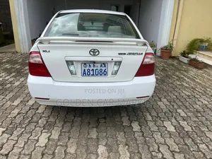 Toyota Corolla 2007 White