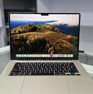 New Laptop Apple MacBook Air 2024 M3 13-Inch 8GB Apple M3 SSD 256GB