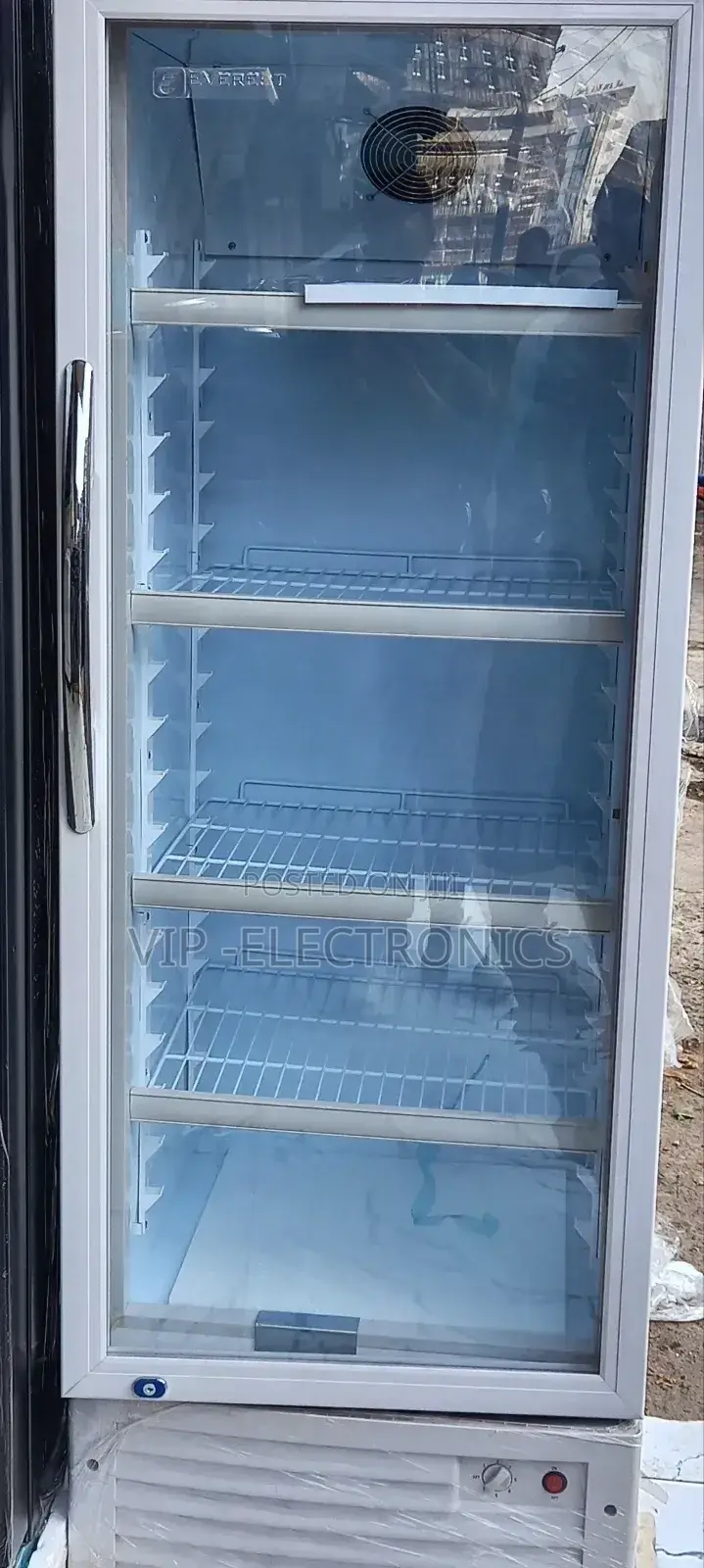 Everest Display Refrigerator 380