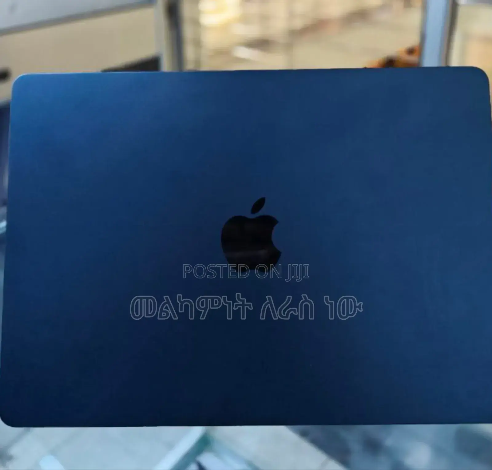 New Laptop Apple MacBook Air 2024 M3 13-Inch 8GB Apple M3 SSD 256GB