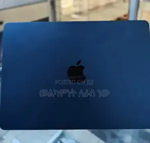 New Laptop Apple MacBook Air 2024 M3 13-Inch 8GB Apple M3 SSD 256GB