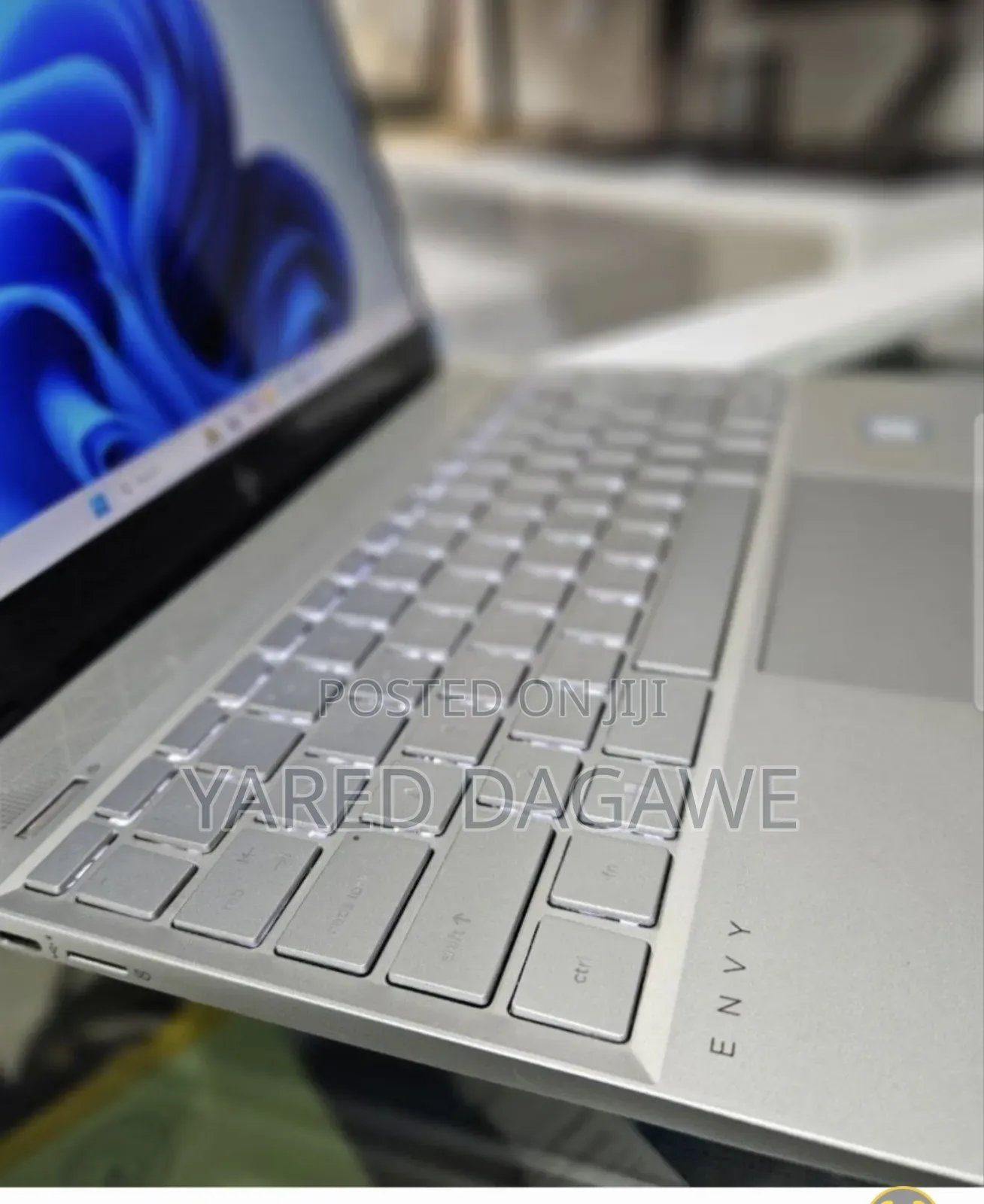 New Laptop HP Envy 13 8GB Intel Core I5 SSD 256GB