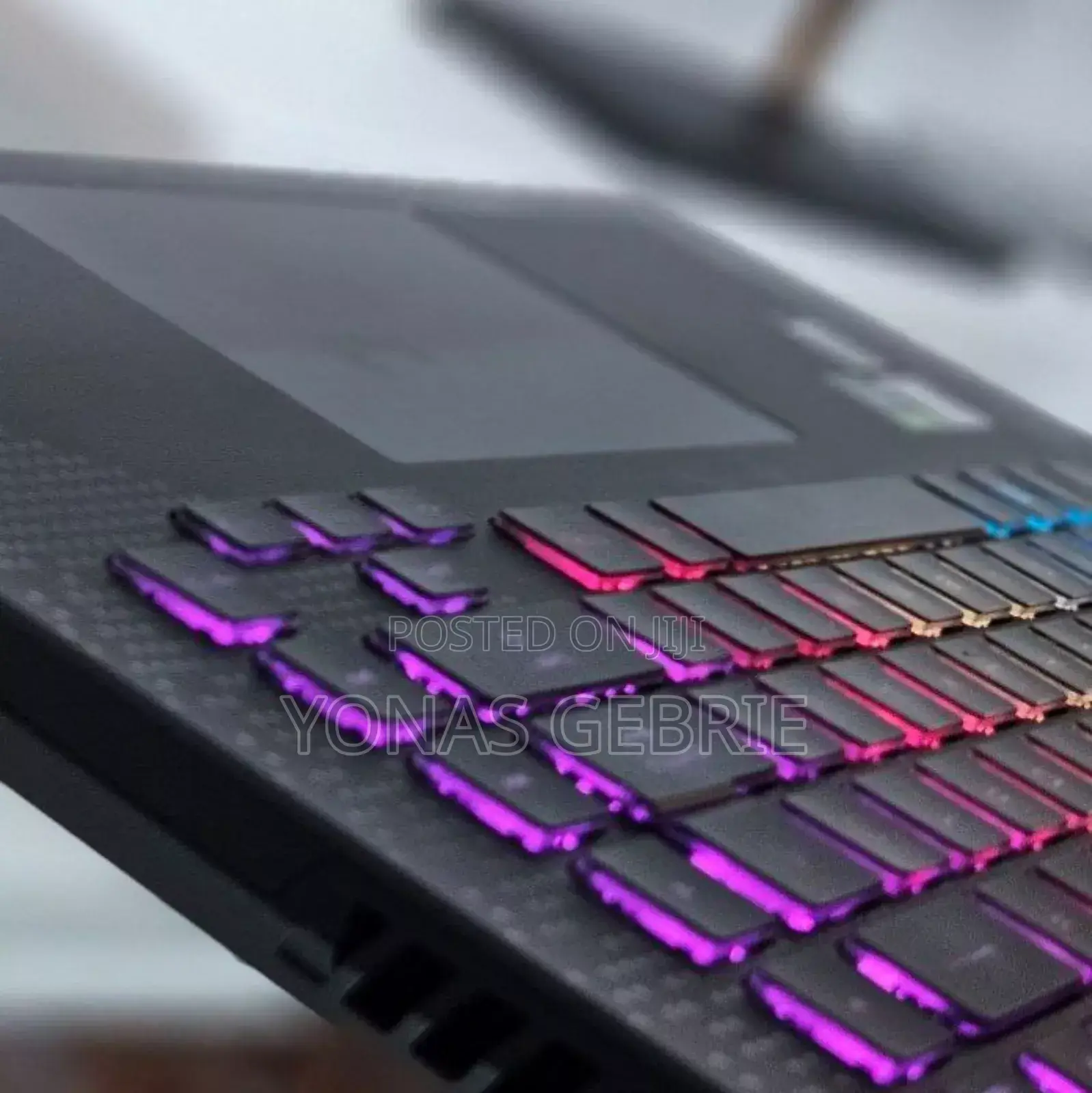 New Laptop Asus ROG Strix G15 16GB AMD Ryzen 9 SSD 512GB