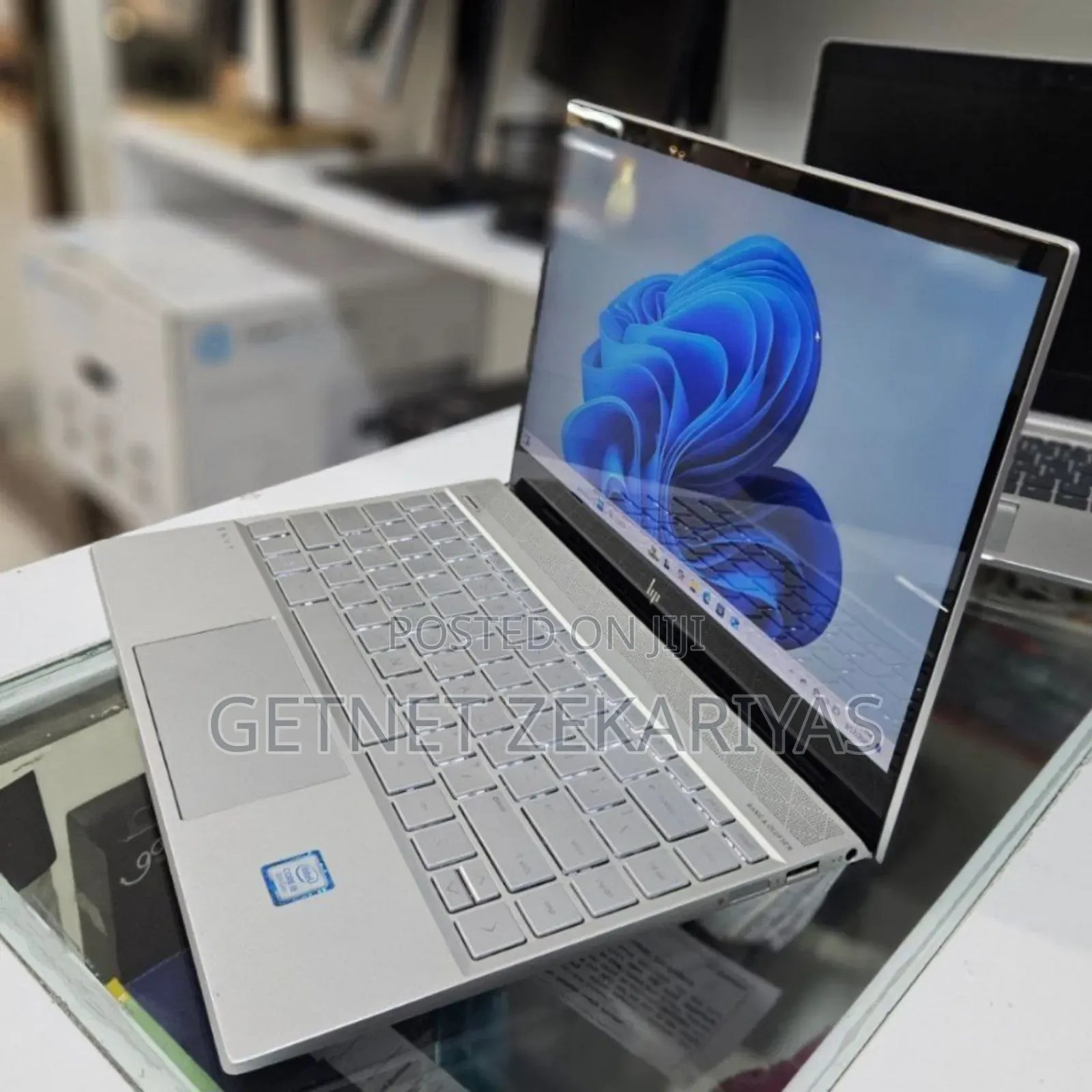 New Laptop HP Envy 14 8GB Intel Core I5 SSD 256GB