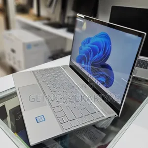 New Laptop HP Envy 14 8GB Intel Core I5 SSD 256GB