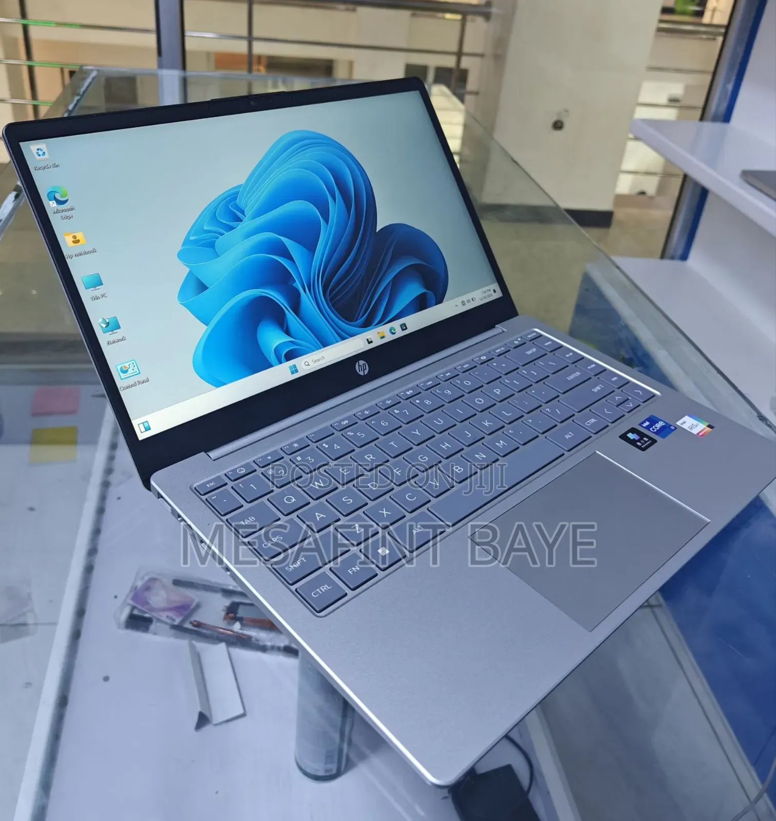 New Laptop HP Stream Notebook 16GB Intel Core I7 SSD 1T