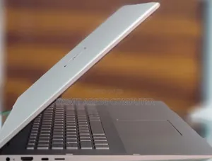 Photo - New Laptop Dell 16GB Intel Core I7 SSD 512GB