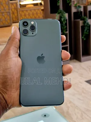 Photo - Apple iPhone 11 Pro Max 64 GB