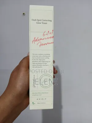 Dark Spot Correcting Glow Toner