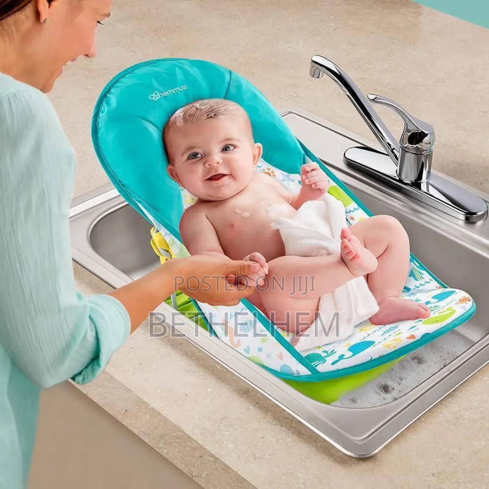 Head Support Cushion Provides Additional Comfort