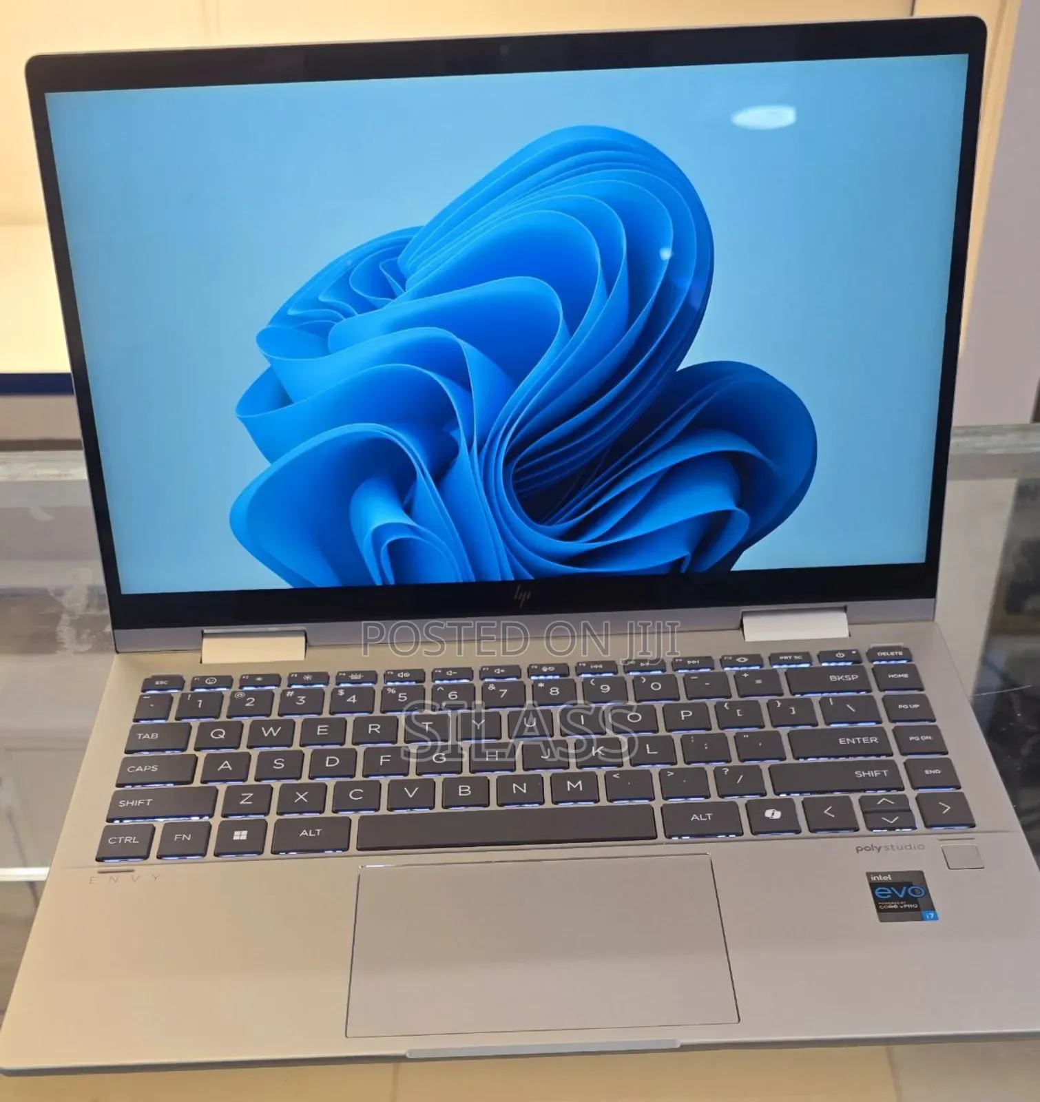 New Laptop HP Envy X360 16GB Intel Core I7 SSD 1T