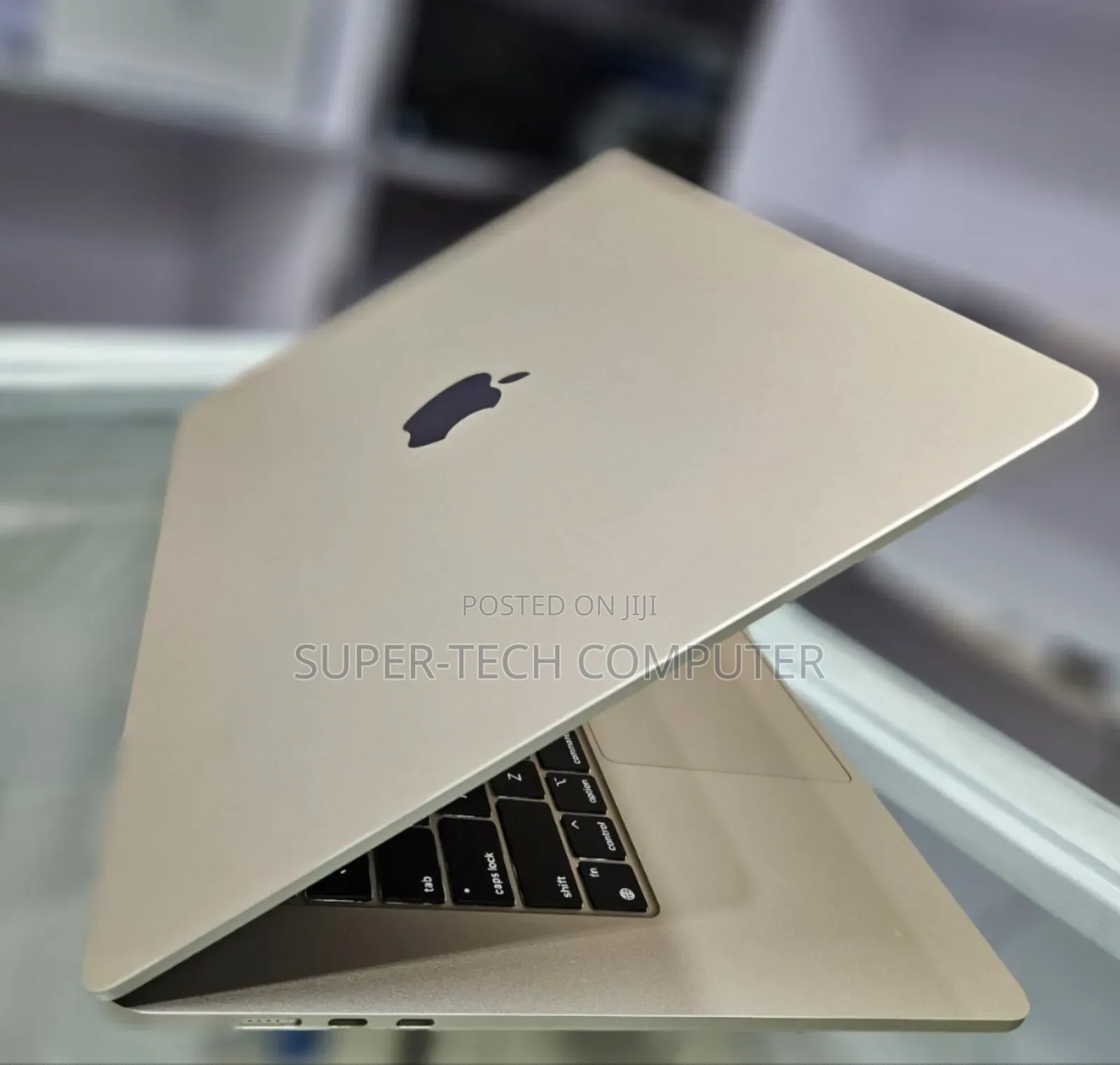 New Laptop Apple MacBook Air 2024 M3 15-Inch 8GB Apple M3 SSD 256GB