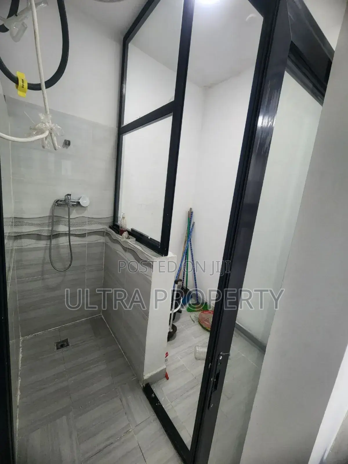 Furnished 3bdrm Apartment in Bole for rent