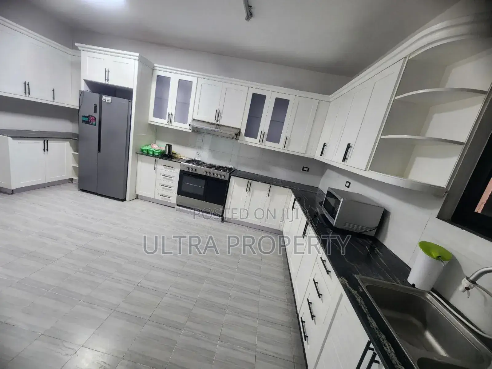 Furnished 3bdrm Apartment in Bole for rent