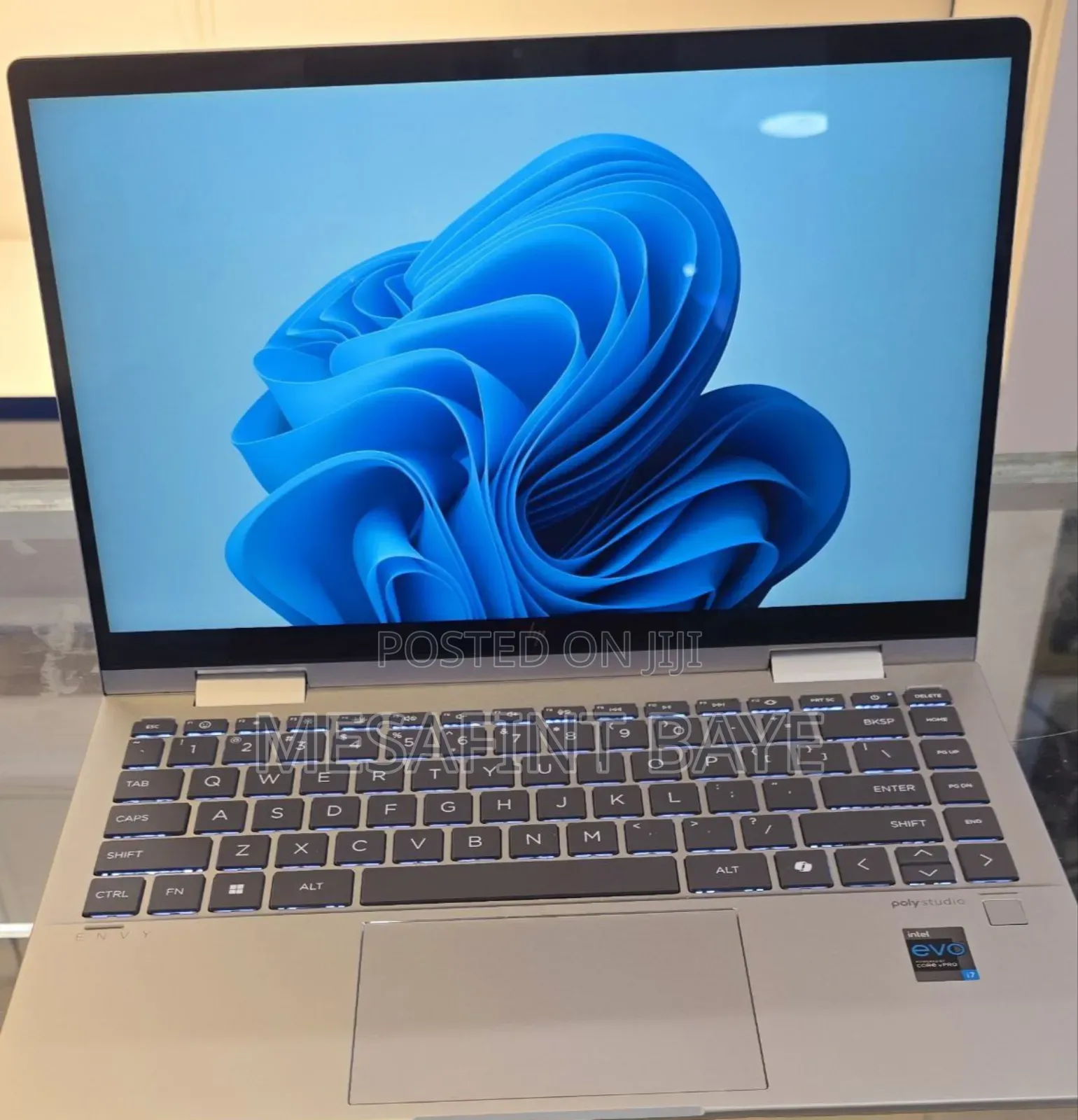 New Laptop HP Envy X360 16GB Intel Core I7 SSD 1T