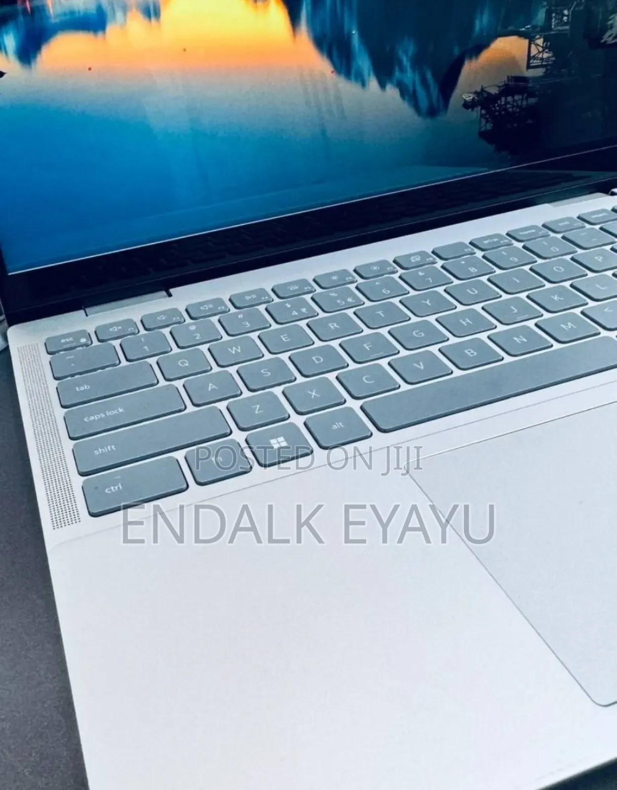 New Laptop Dell 8GB AMD Ryzen 5 SSD 512GB