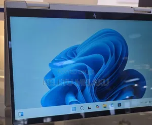 New Laptop HP Envy X360 16GB Intel Core I7 SSD 1T