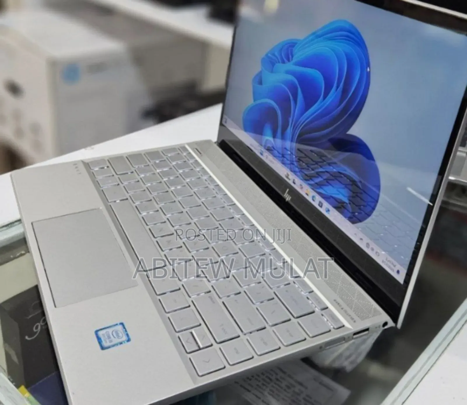 New Laptop HP Envy 14 8GB Intel Core I5 SSD 256GB