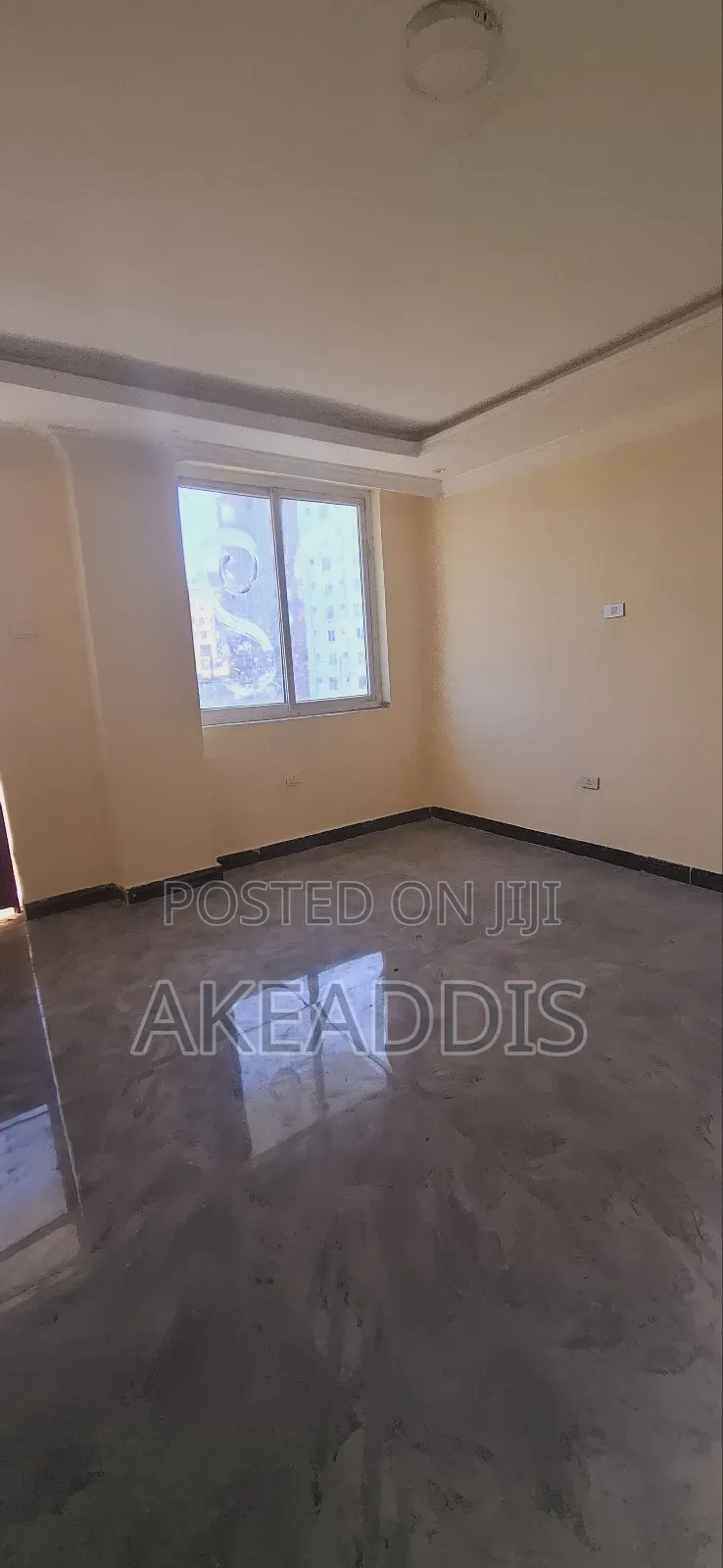 Furnished 1bdrm Condo in Ayat Kiber Demena, Yeka for sale