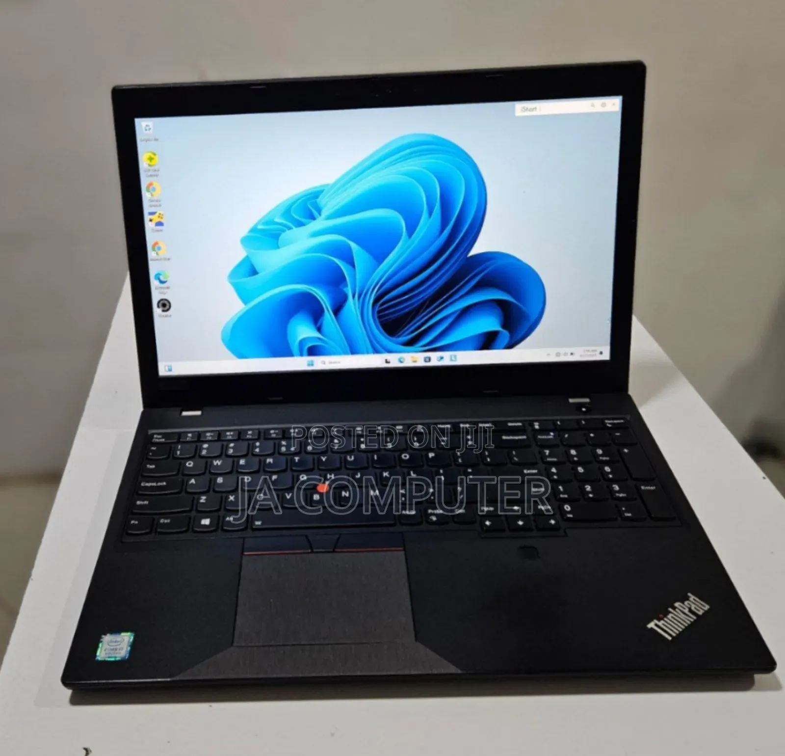 New Laptop Lenovo ThinkPad X1 Carbon 8GB Intel Core I7 SSD 512GB