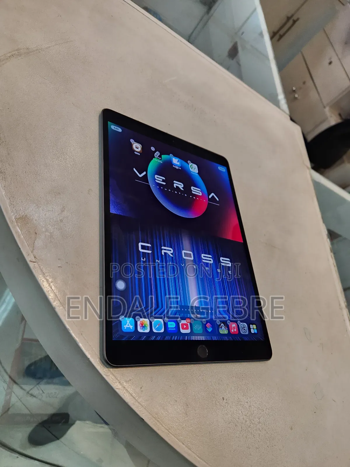 New Apple iPad Air 256 GB Gray